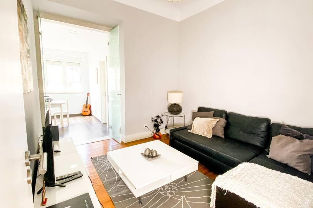 Hu2i - In&out Sete Rios Apartment Lissabon